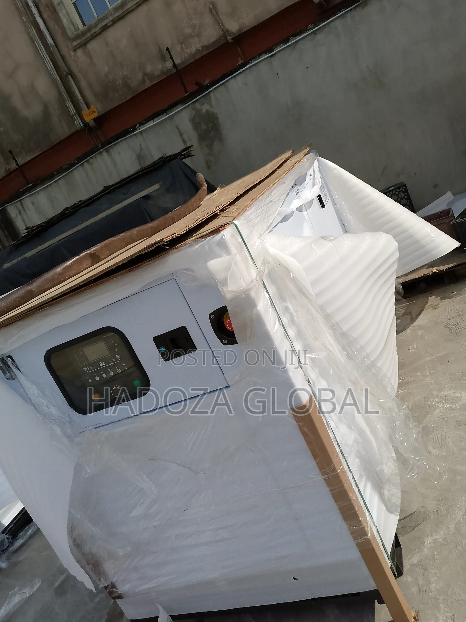 Commercial-Grade 100kva Perkins Generator
