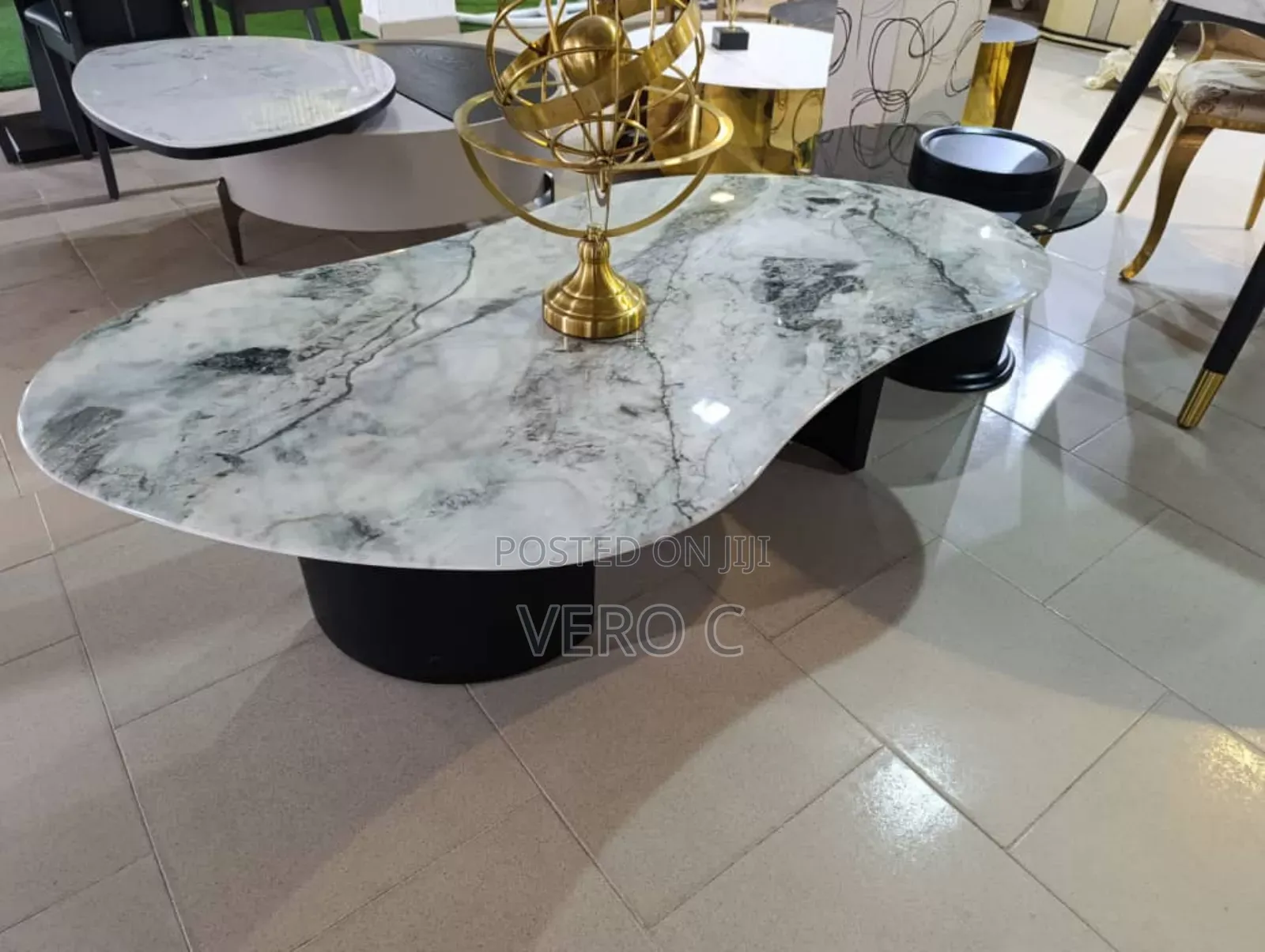 Unique Quality Thick Marble Top Center Table