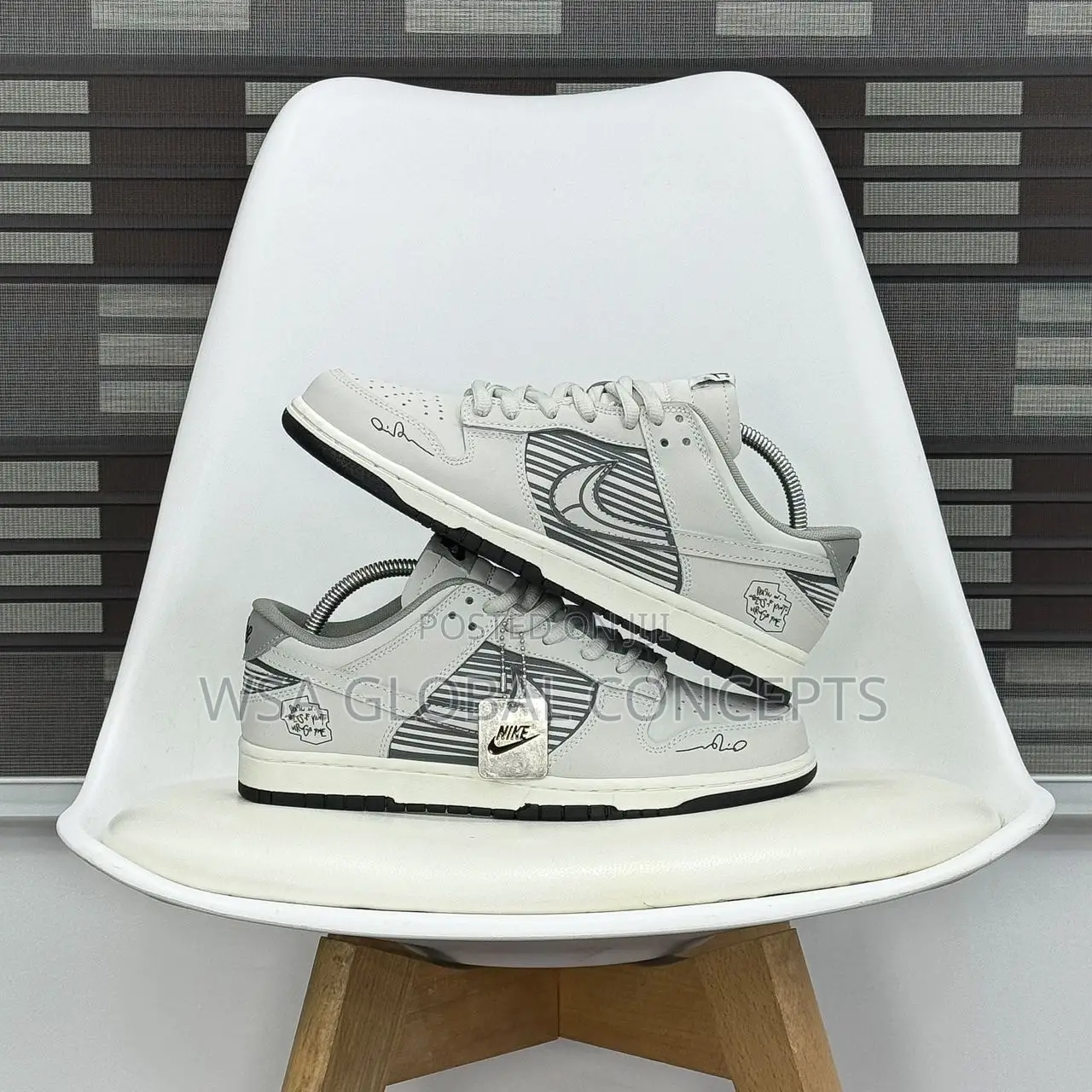 No Brainer PSD Nike Sb Dunk Low Customs Daniel Arsham Dunk