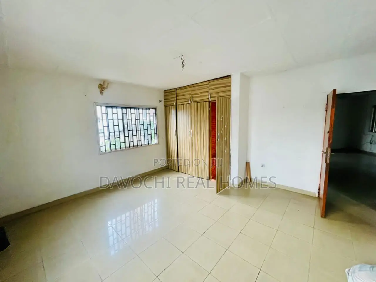 Furnished 3bdrm Apartment in Ikota for rent