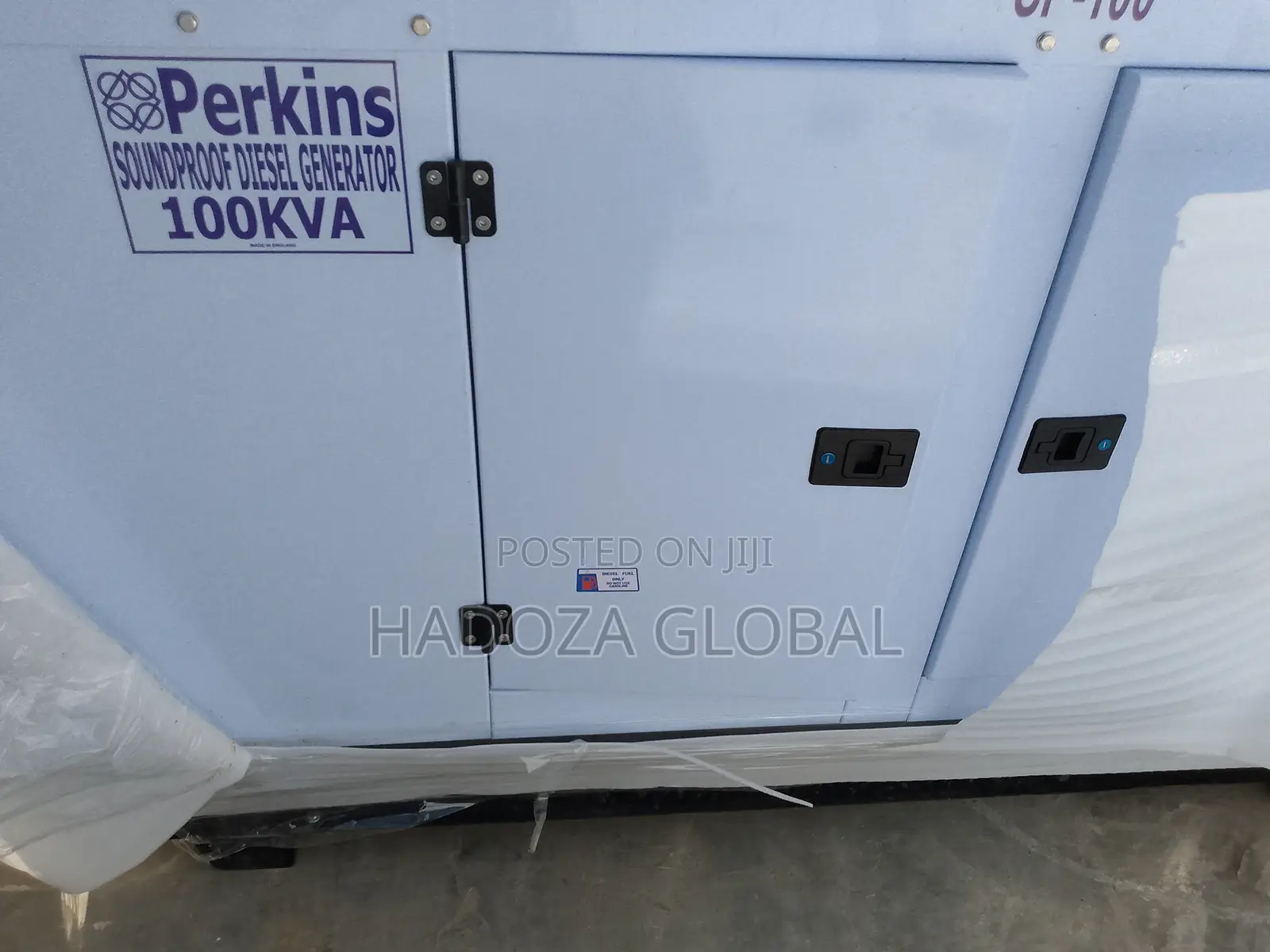 Energy-Saving 100kva Soundproof Perkins Generator