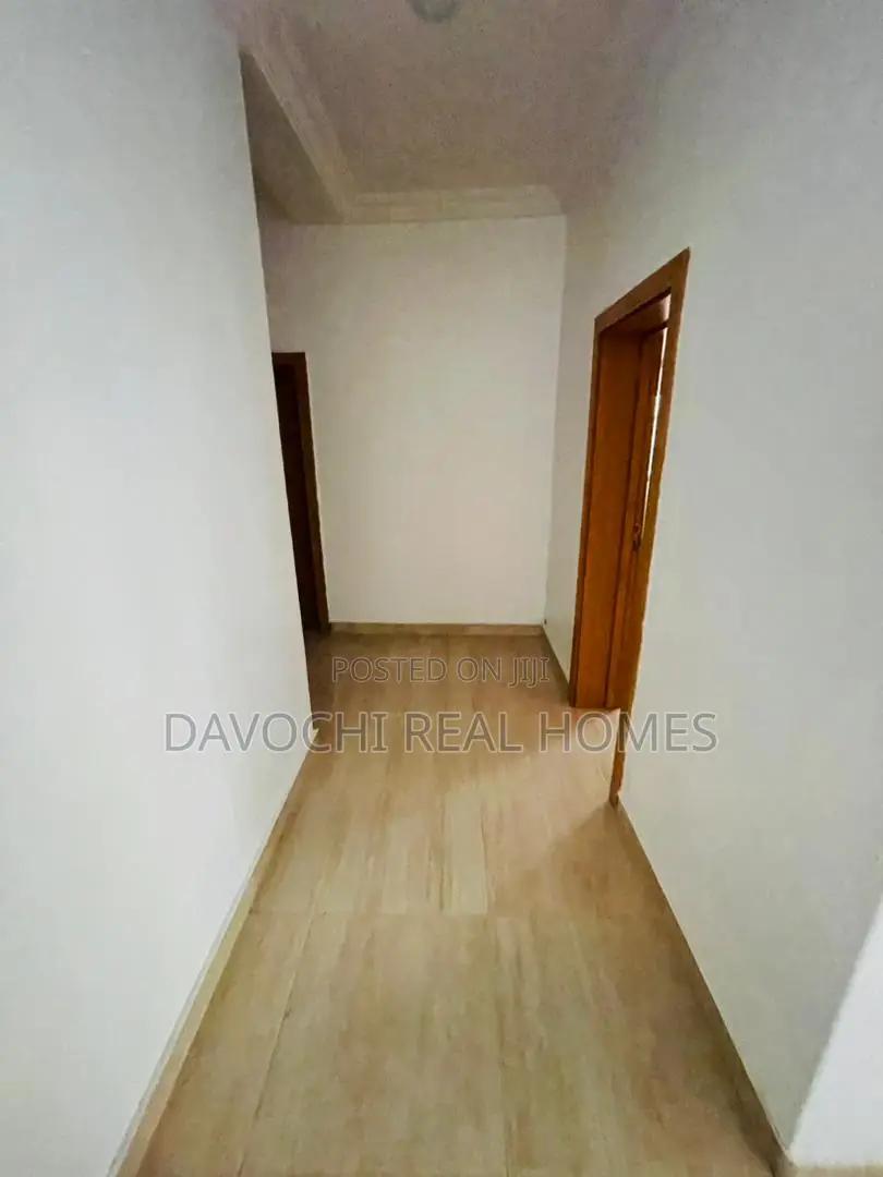 Furnished 3bdrm Apartment in Osapa london for rent