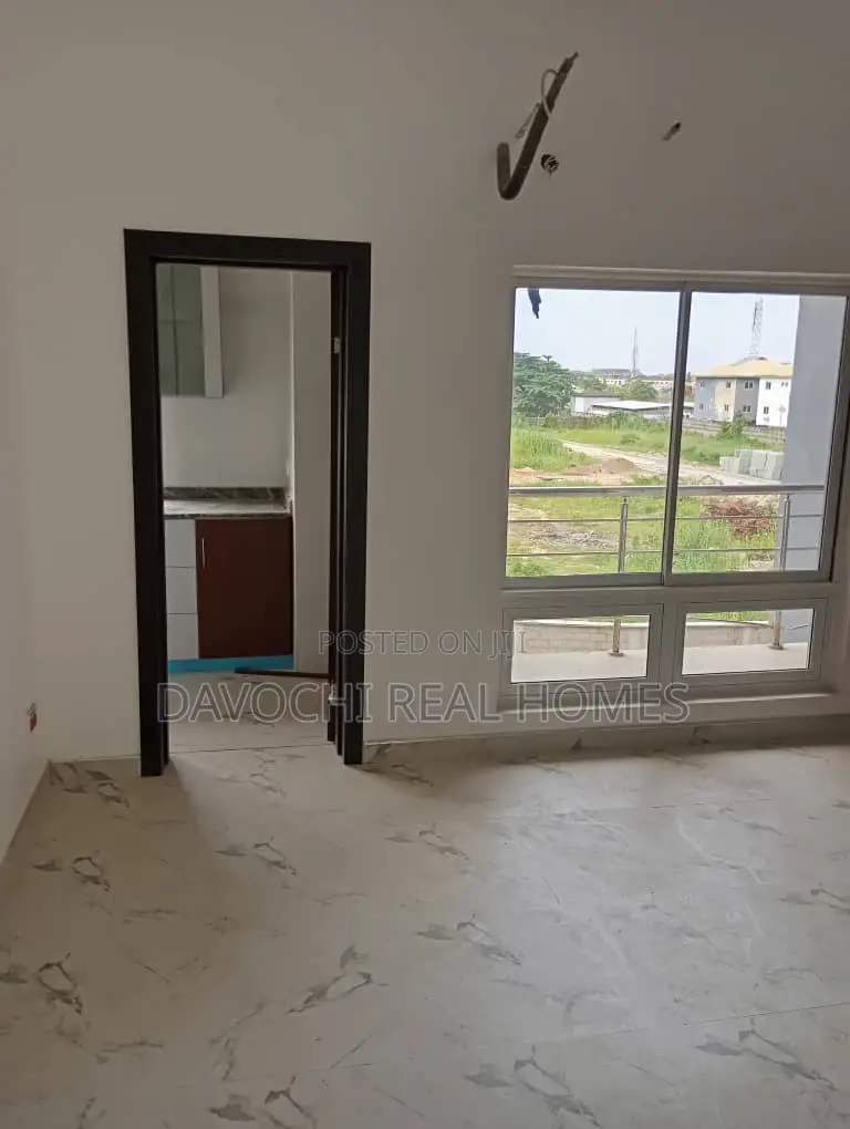 Furnished 3bdrm Apartment in Ikate for rent