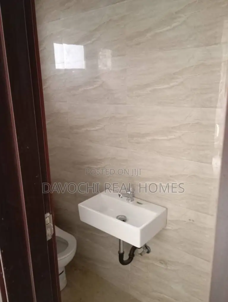 Furnished 3bdrm Apartment in Ikate for rent