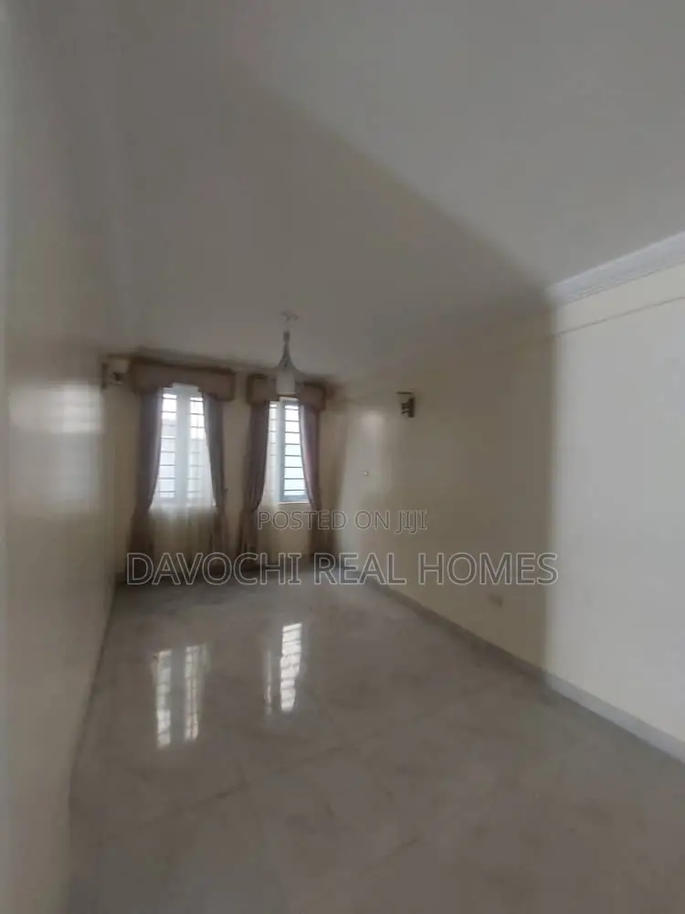 Furnished 5bdrm House in Lekki Expressway for rent