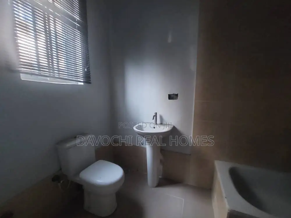 Furnished 5bdrm House in Lekki Expressway for rent