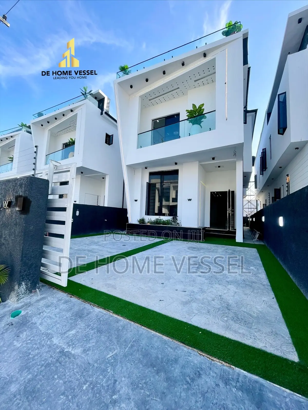 5bdrm Duplex in Ajah for sale