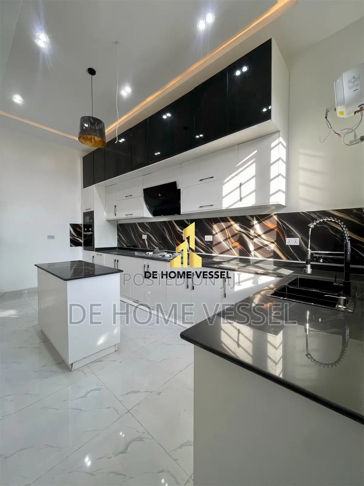 5bdrm Duplex in Ajah for sale