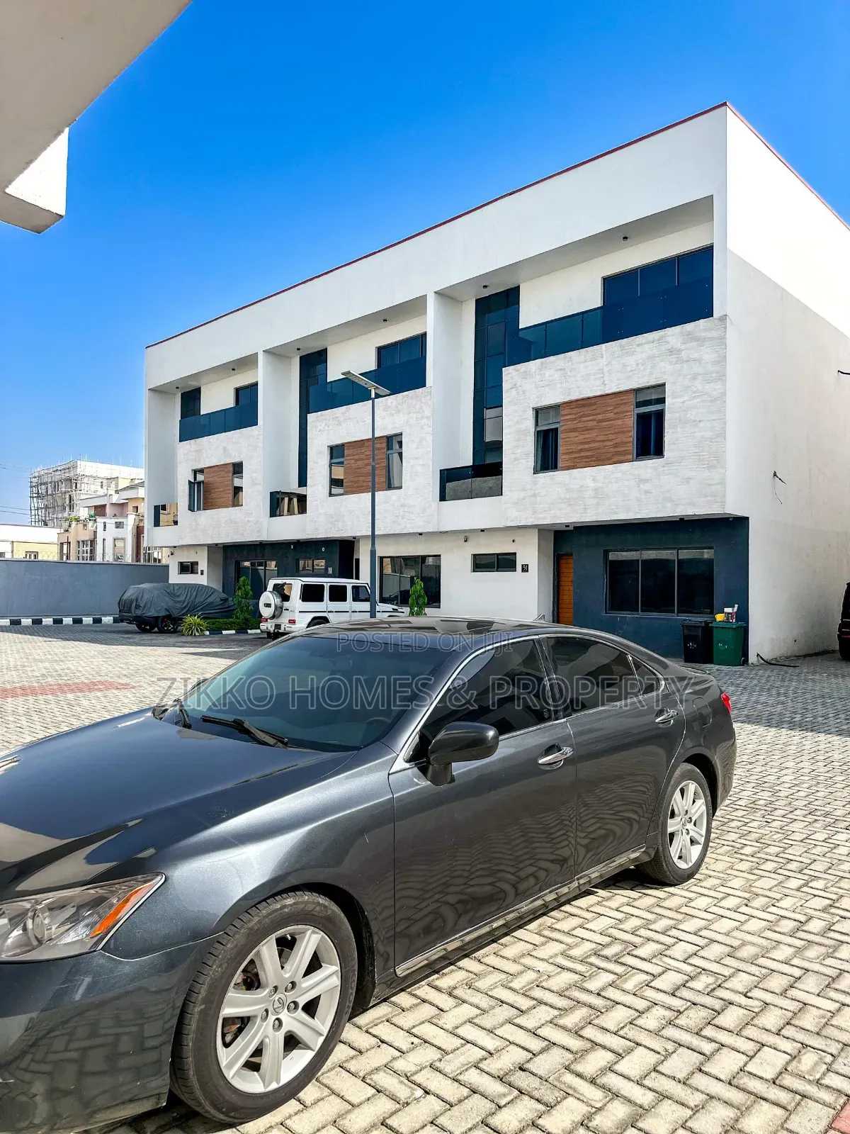 4bdrm Townhouse/Terrace in Lekki for sale