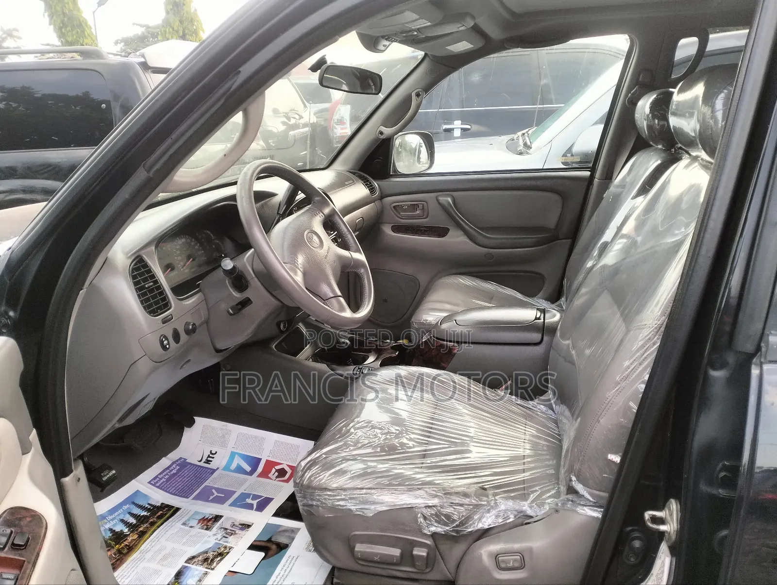 Toyota Sequoia 2004 Black