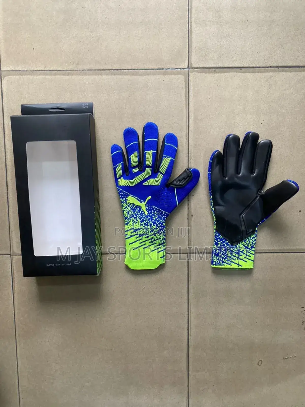 Original Goalkeeper's Glove
