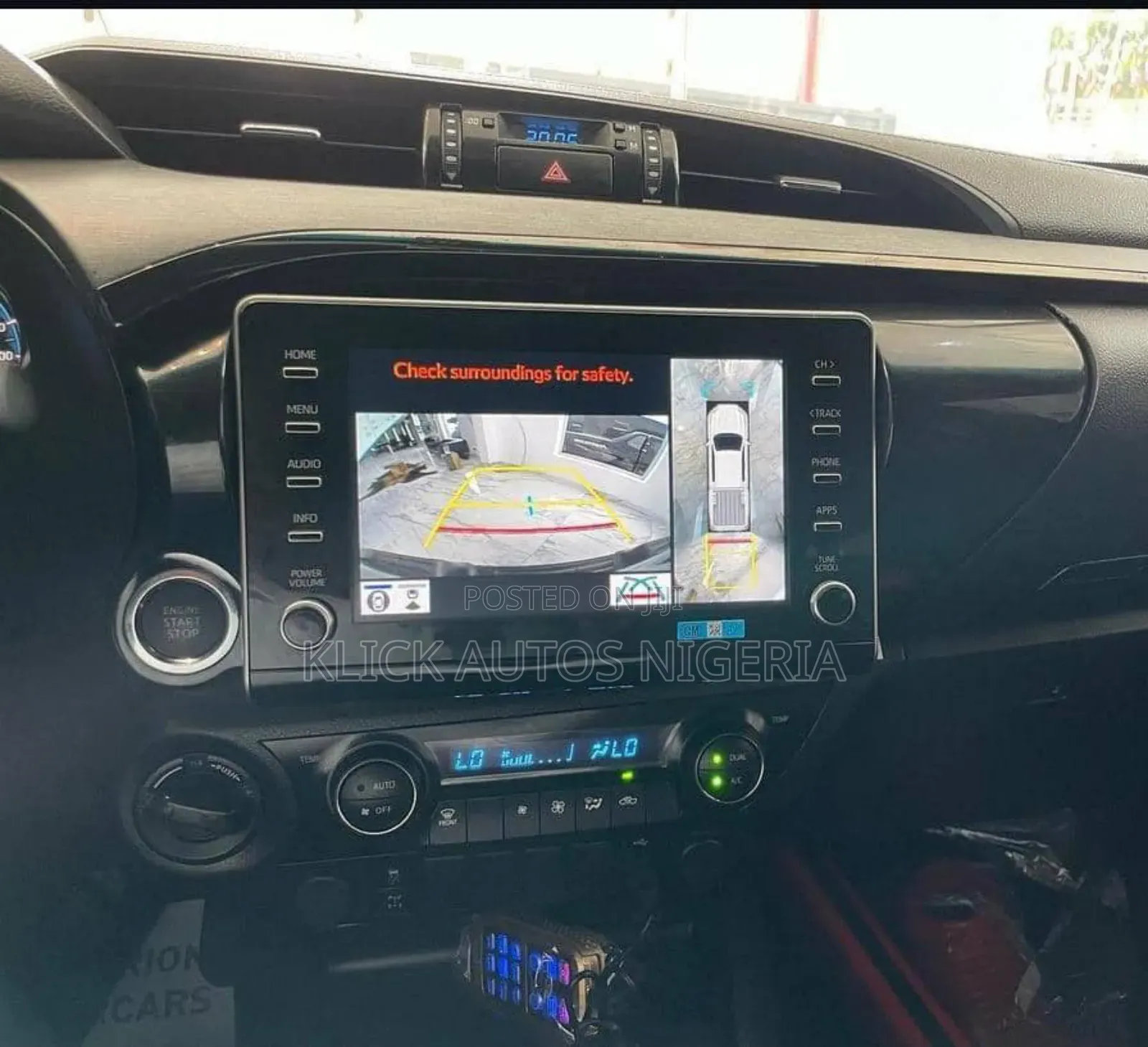 New Toyota Hilux 2025 Black