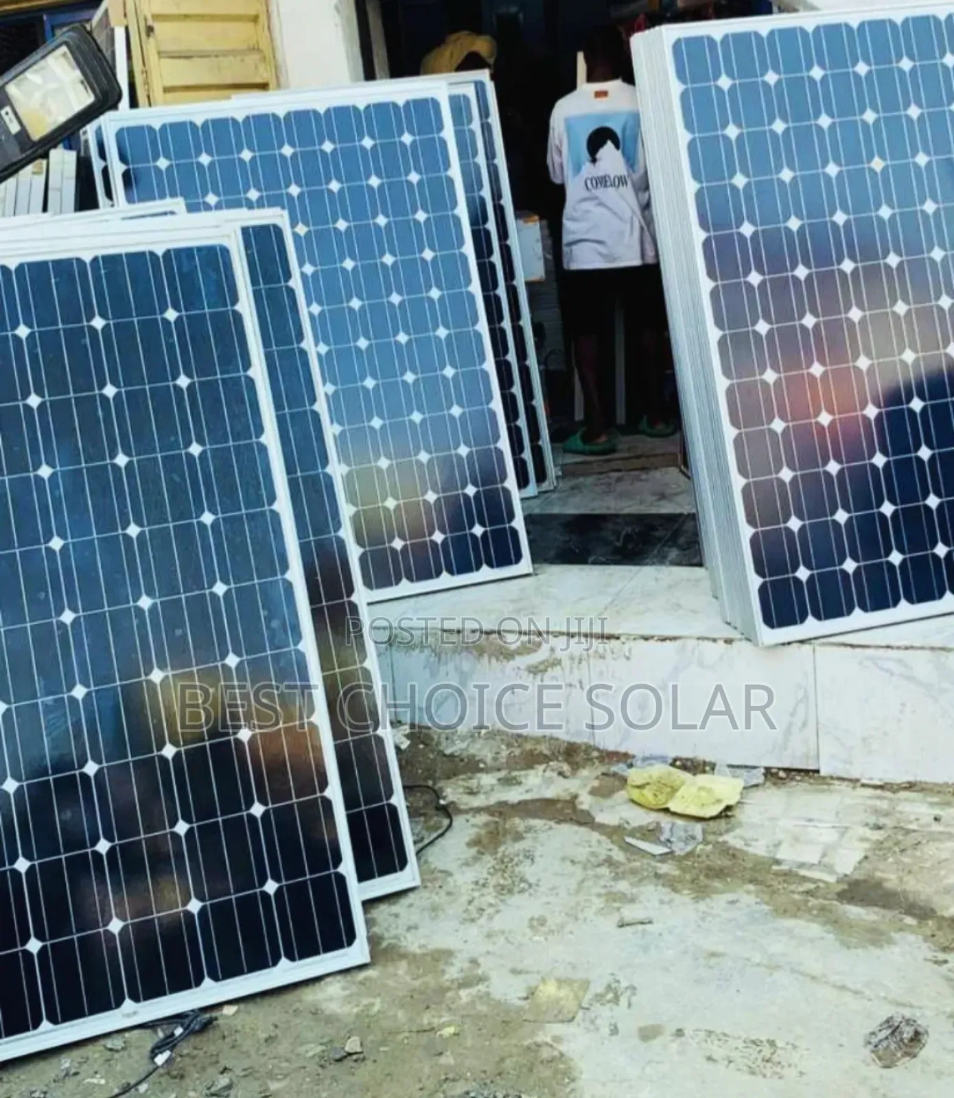 We Sell Both New and Tokunbo Solar Panels.