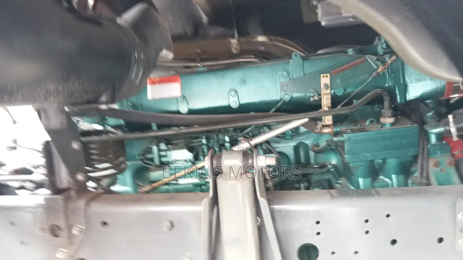 Foreign Used Howo Sino Truck 216 Yellow