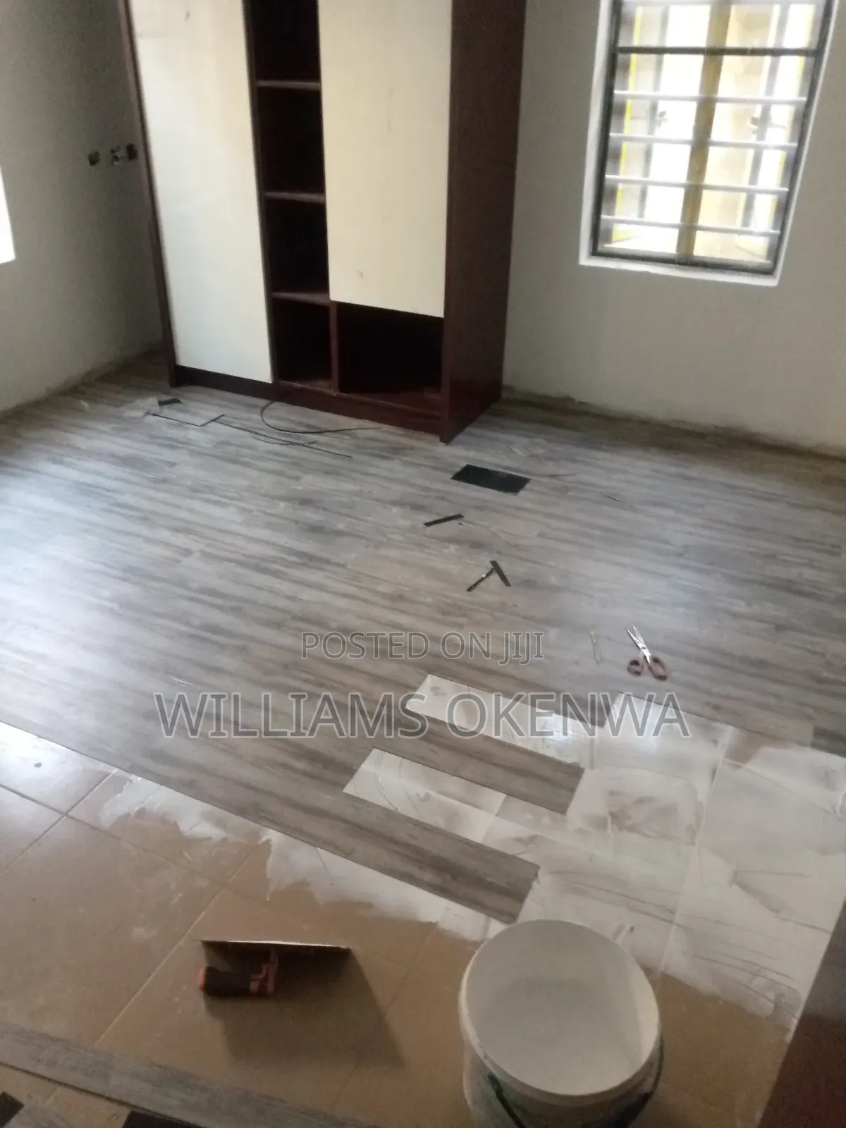 Vinyl Floor Can Be Laid on an Old Ceramic Tiles. Contact Us