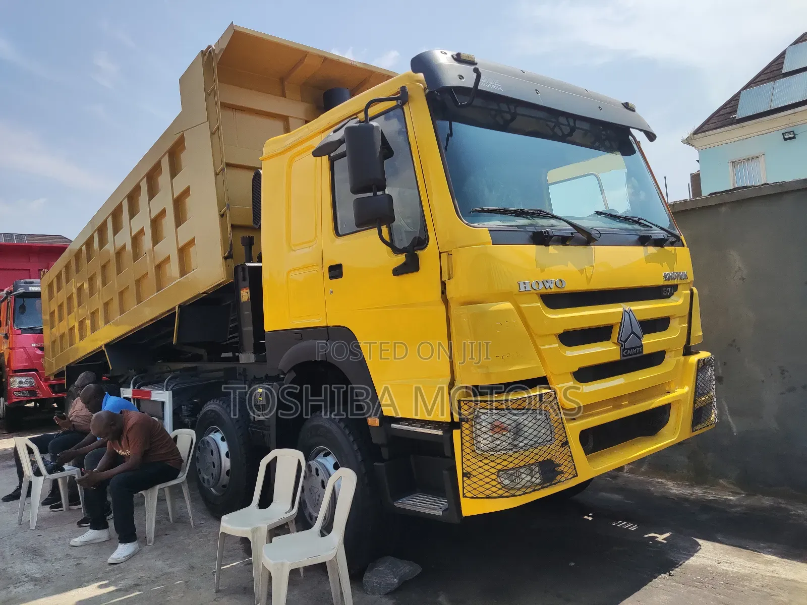 HOWO 12 TYRES SINOTRUK 2015 Model