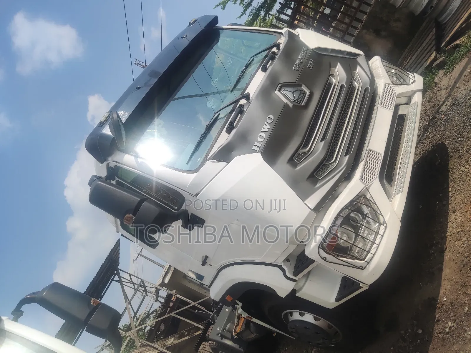 Howo Sinotruk Covid-19 White