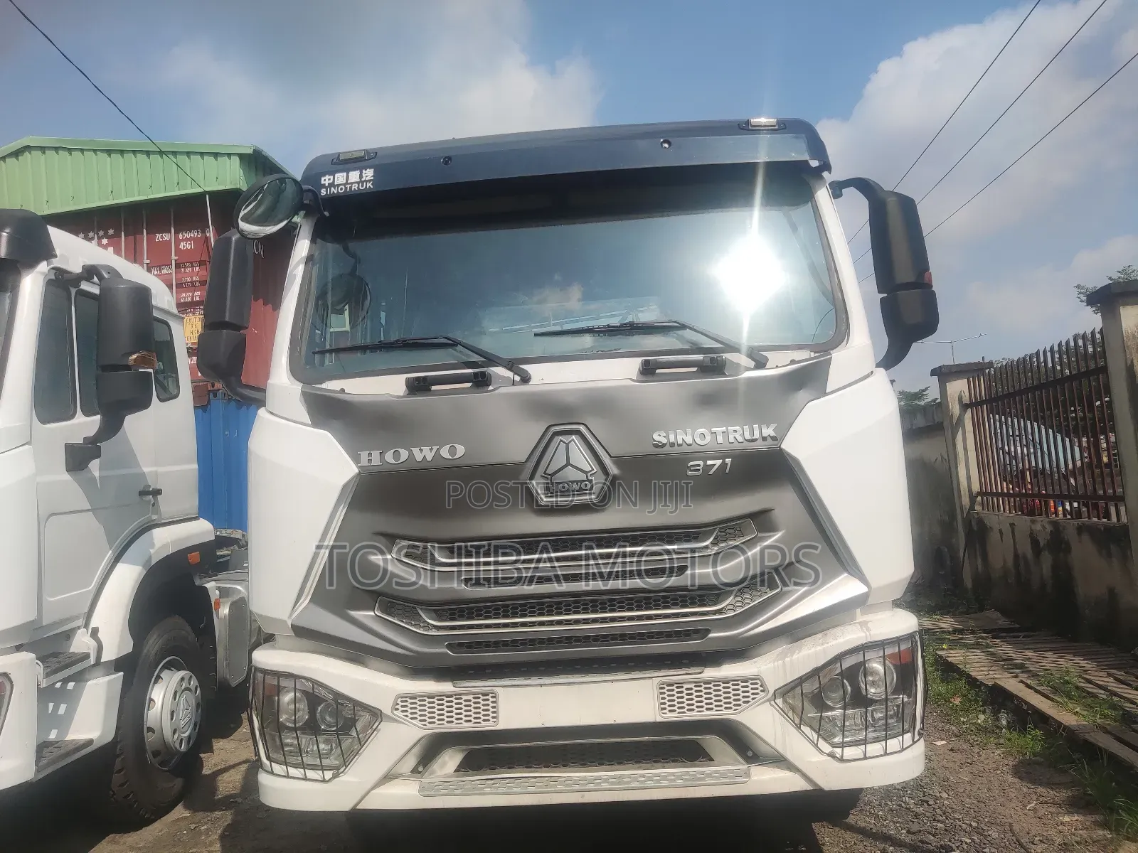 Howo Sinotruk Covid-19 White