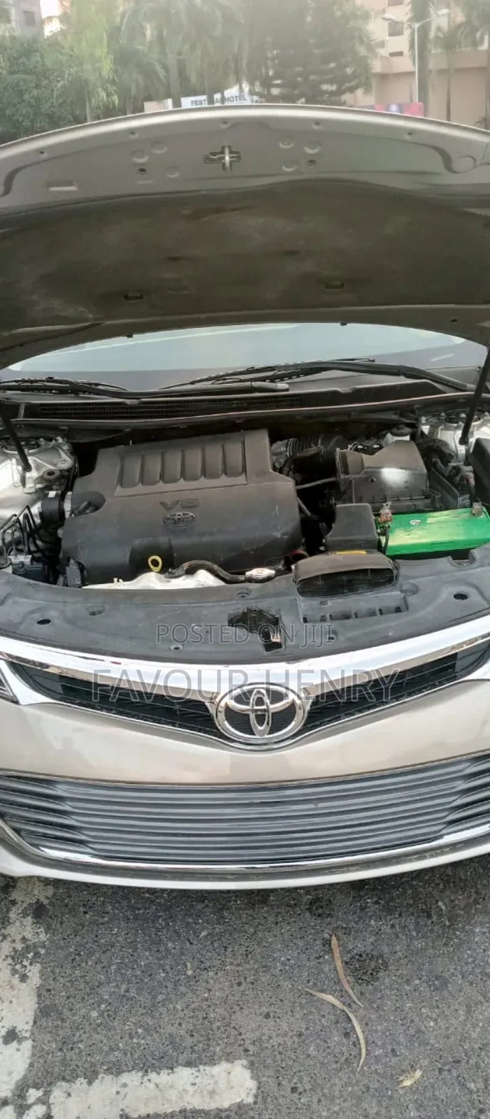 Toyota Avalon 2013 Gold