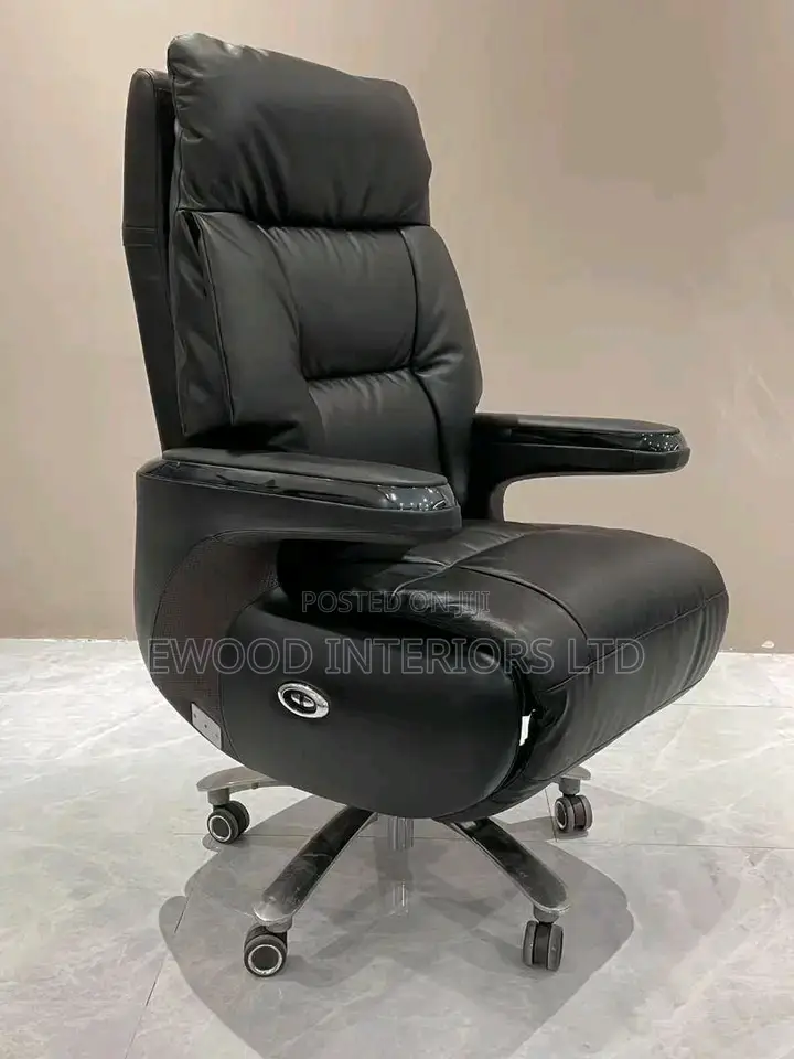 Super Executive Chair