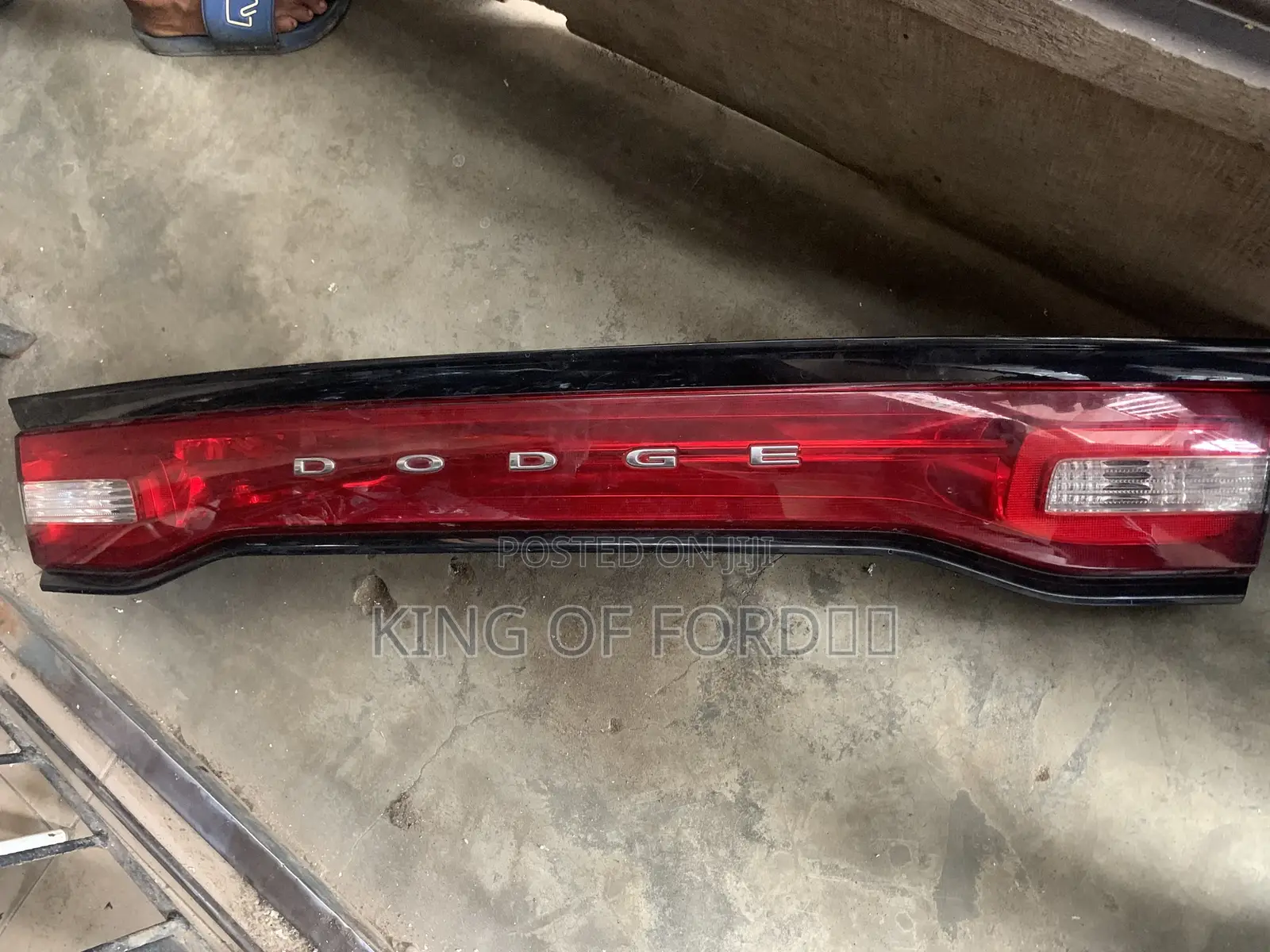 Dodge Charger 2014 Booth Light
