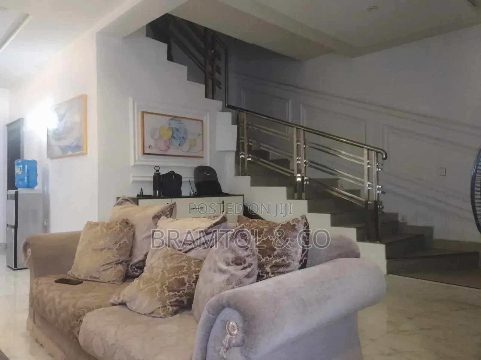 Furnished 4bdrm Townhouse / Terrace in Gudu for rent