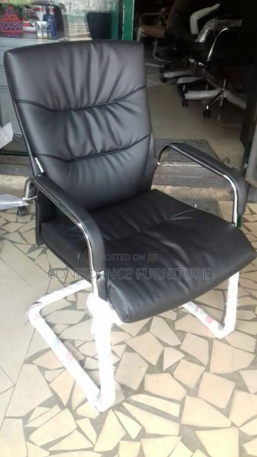Original Leather Quality Vsistors Chair With Swing Iron Leg