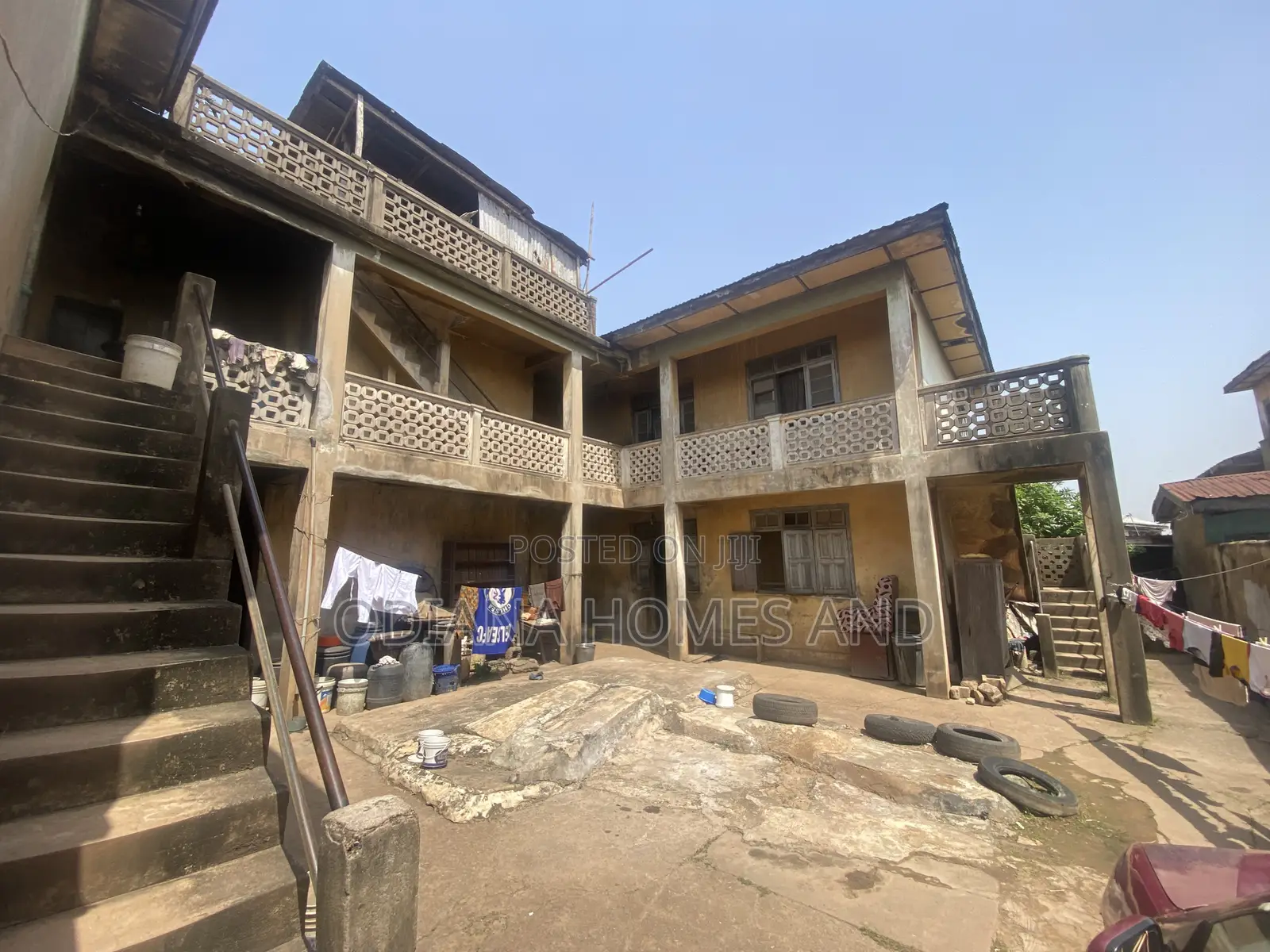 20bdrm Apartment in Off Liberty Road, for sale