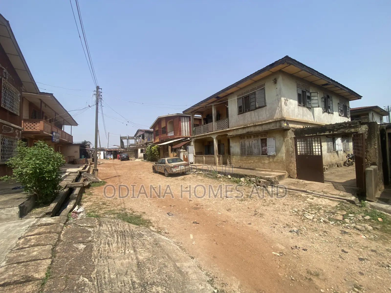 20bdrm Apartment in Off Liberty Road, for sale