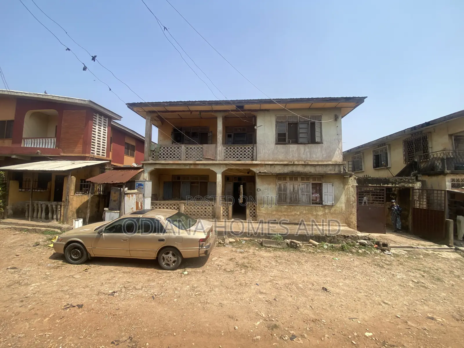 20bdrm Apartment in Off Liberty Road, for sale