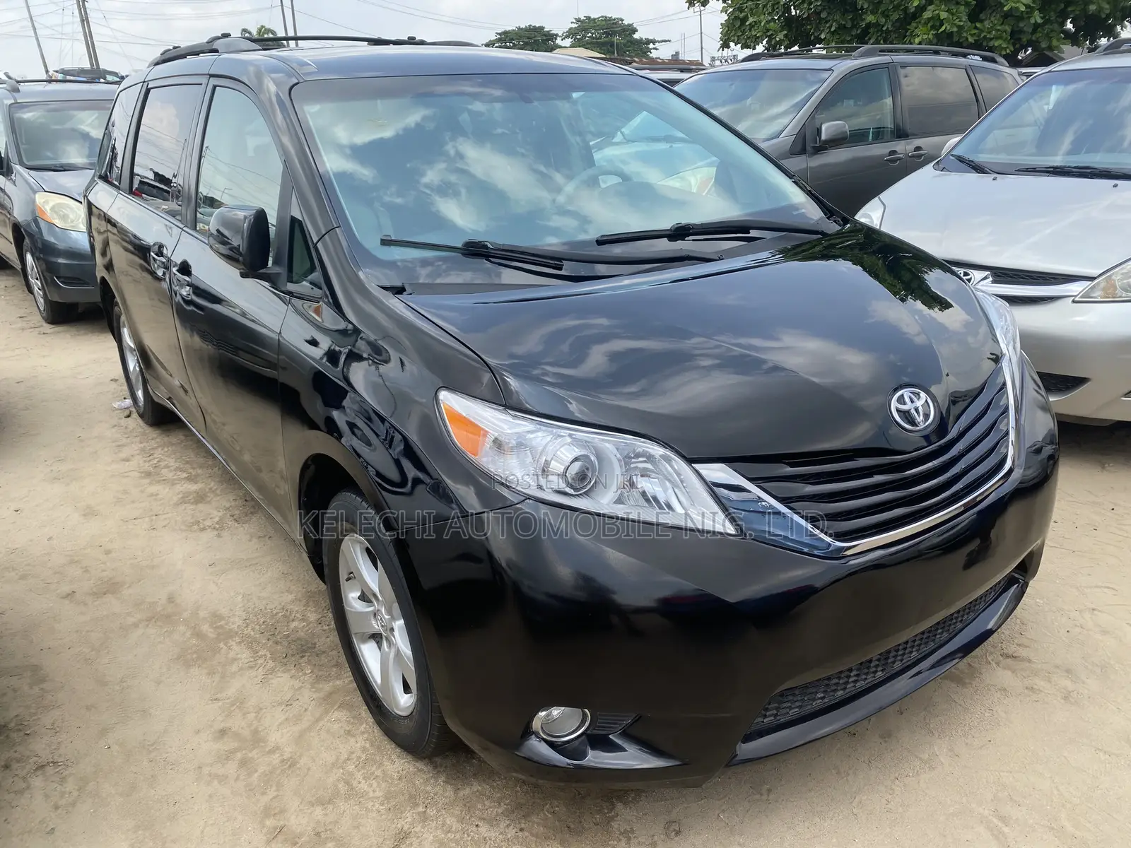 Toyota Sienna LE 7 Passenger Mobility 2012 Black