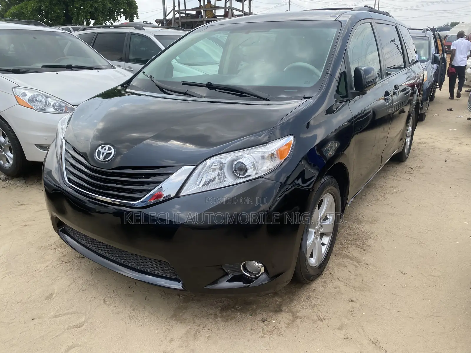 Toyota Sienna LE 7 Passenger Mobility 2012 Black