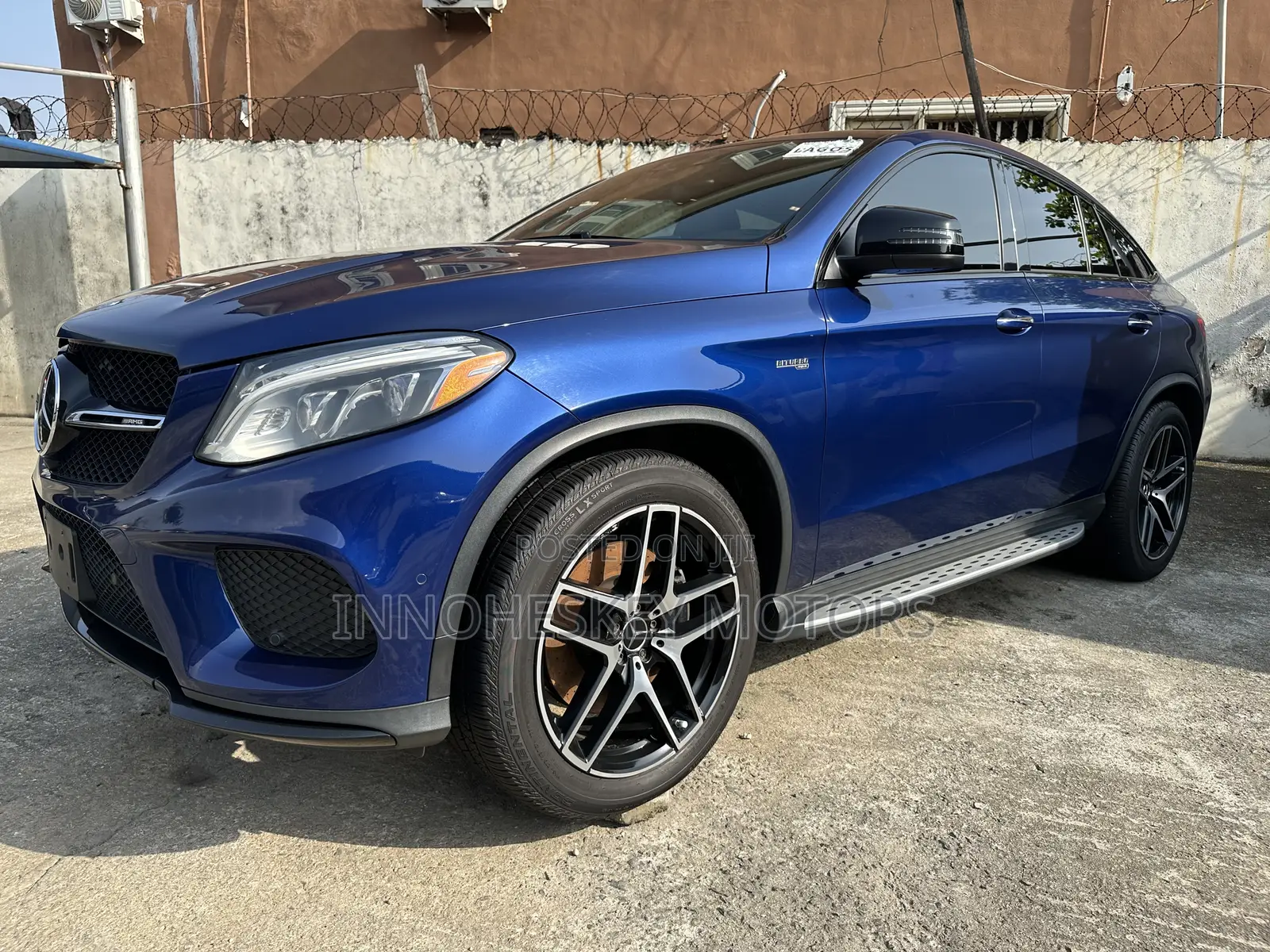 Mercedes-Benz GLE43 2018 Blue
