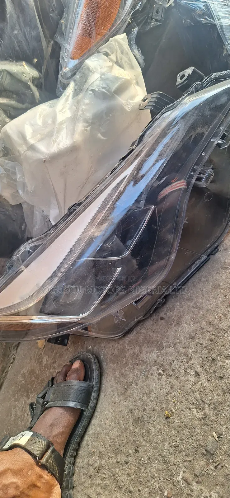 Right Side Tokunbo Headlamp Corolla 2016-2019 Model