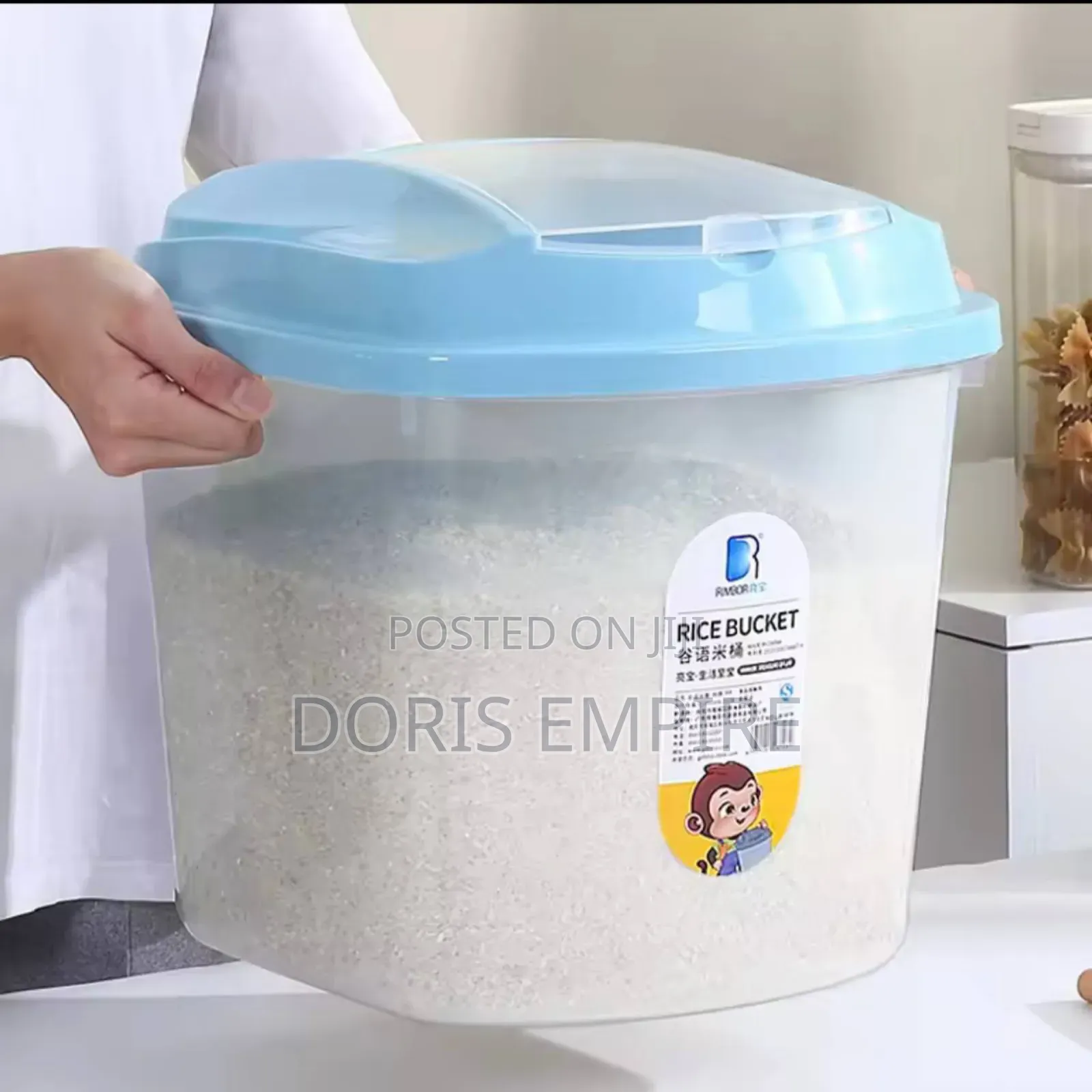 Qaulity 30kg Airtight Rice Container With Measuring Cup