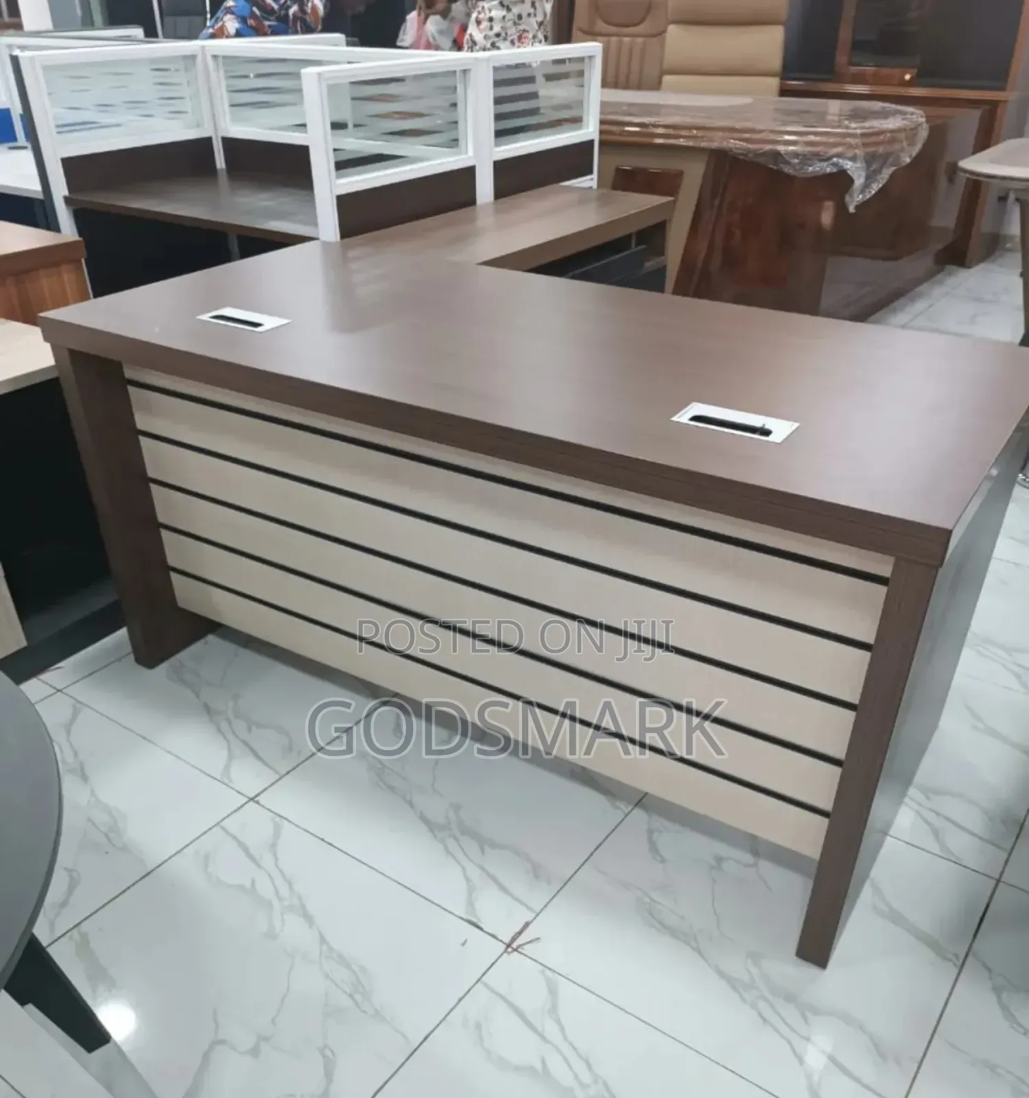 Executive Office Desk 1.6m