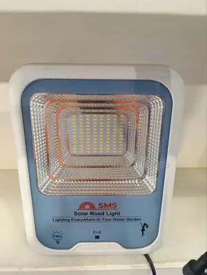 SMS 150 W Court Yard Solar Flood Light