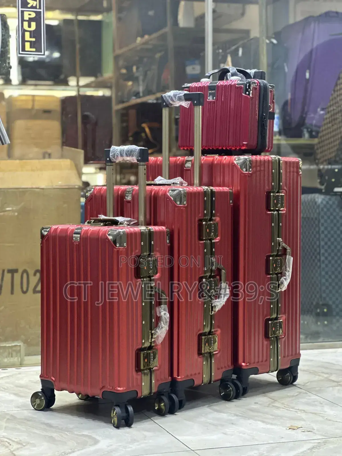 Premium Traveling Box Sizes in Large/Medium/Small Kit Set
