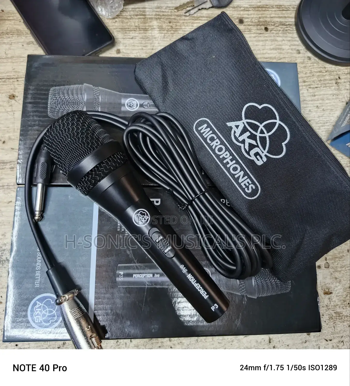Professional Akg P3S Vocal Dynamic Microphone