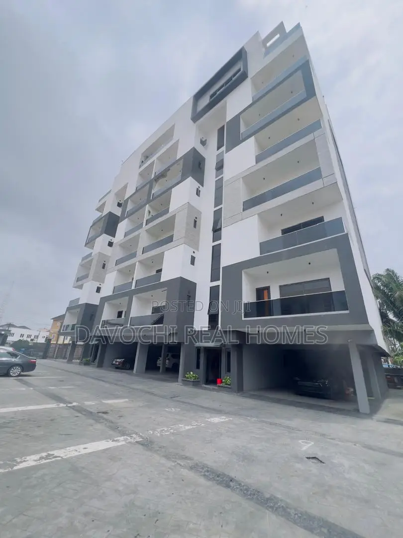 Furnished 4bdrm Maisonette in Parkview Estate for sale