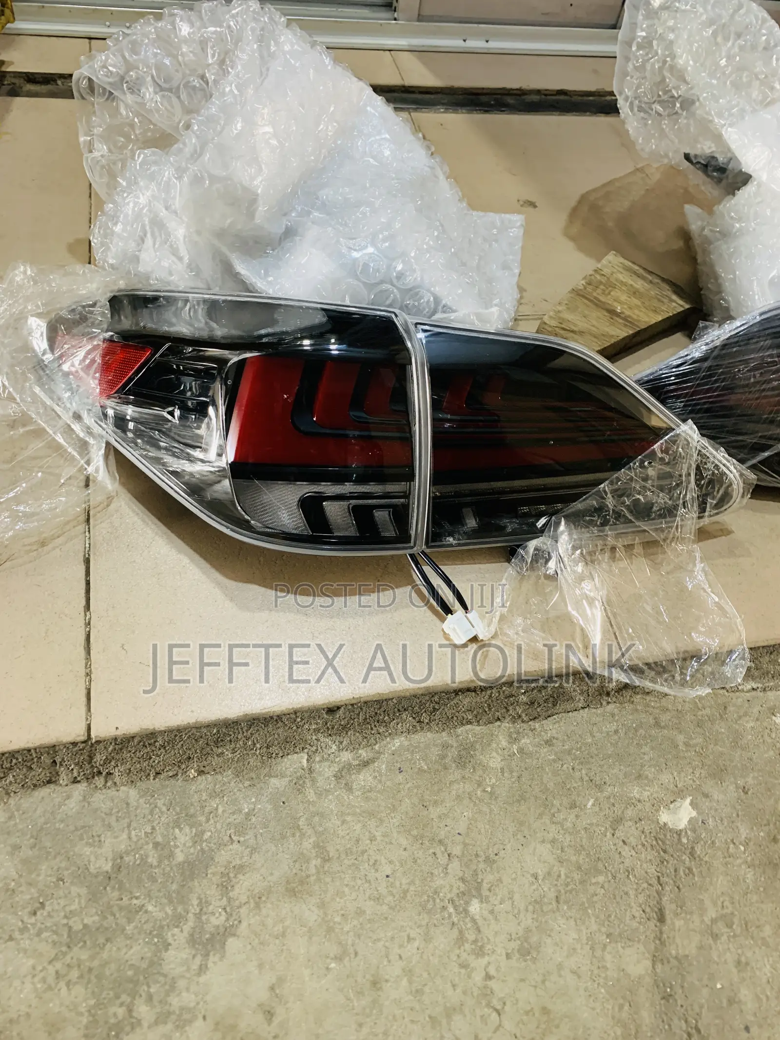 New Design Rearlight for Lexus Rx350 010-015