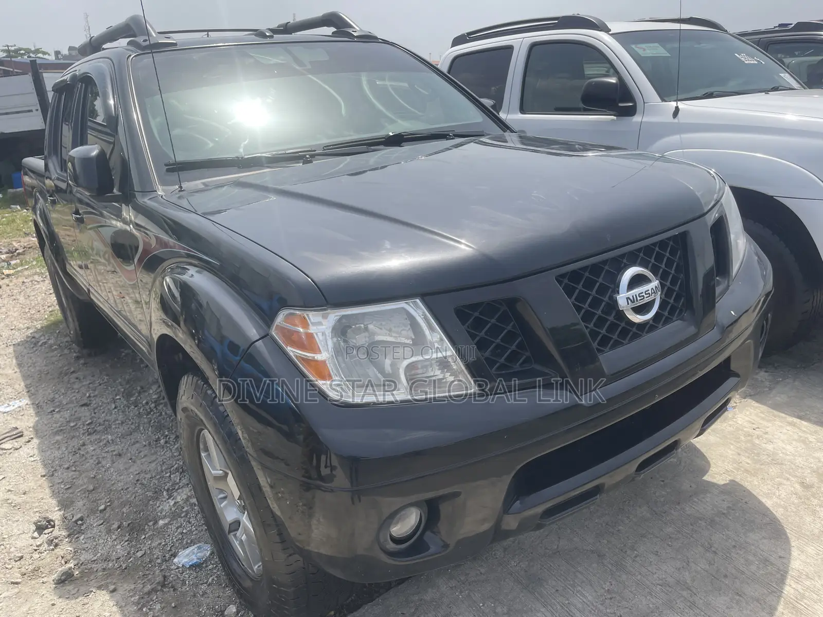 Nissan Frontier Crew Cab PRO-4X 2012 Black