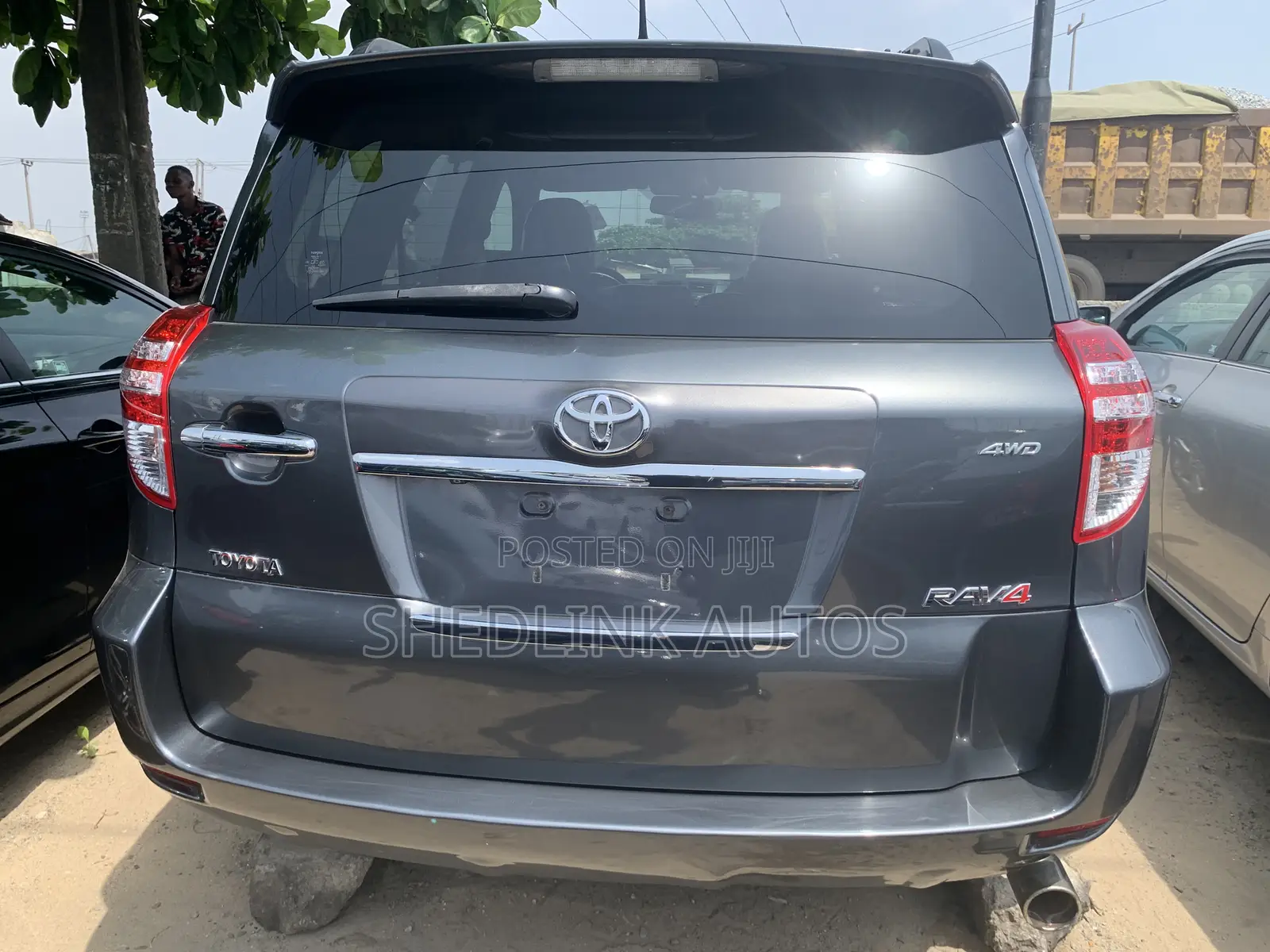 Toyota RAV4 2010 Gray