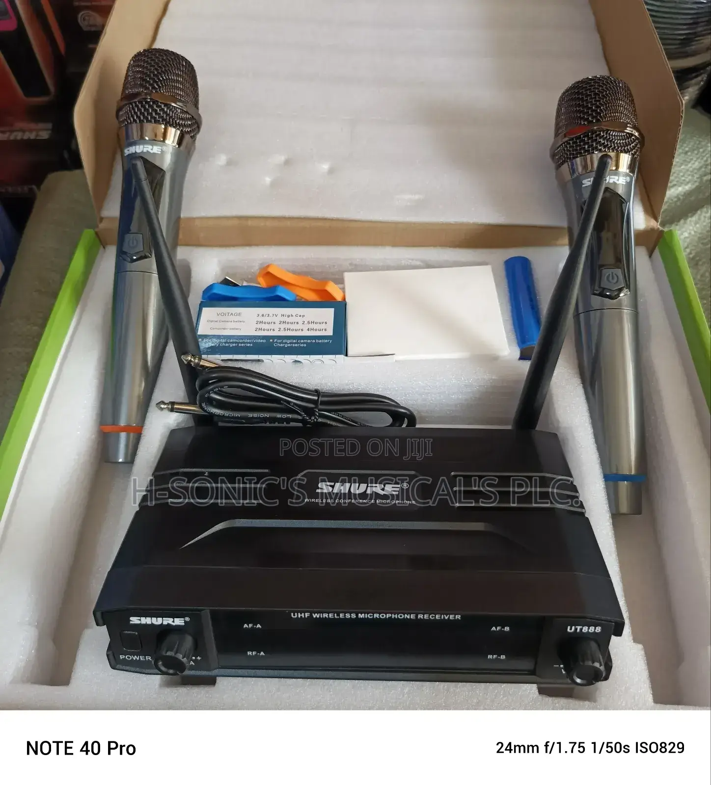 Professional SHURE UT888 Wireless Microphone