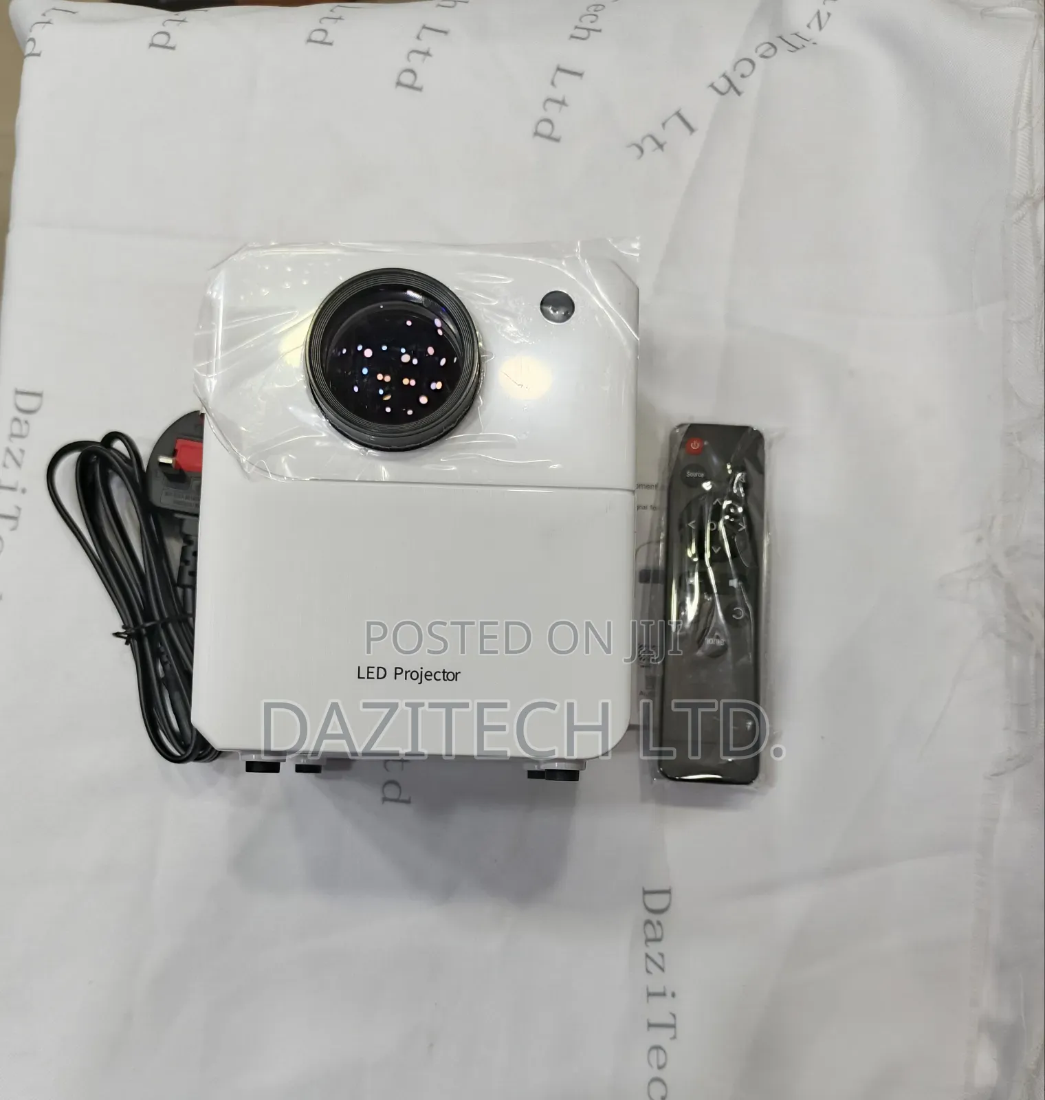 LED Full Screenless TV HD Projector