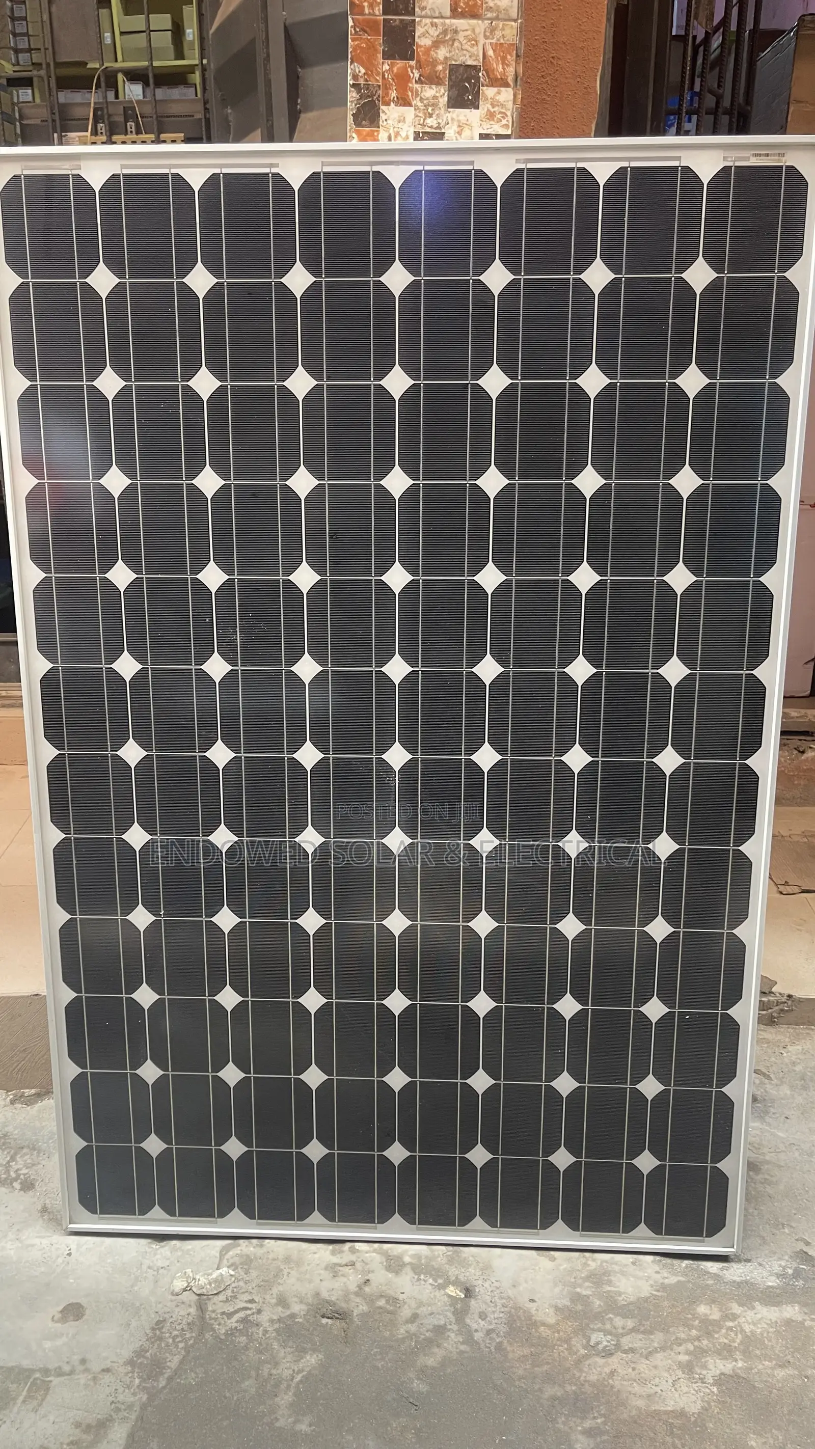 400w Canadian Used Mono Solar Panels Are Available