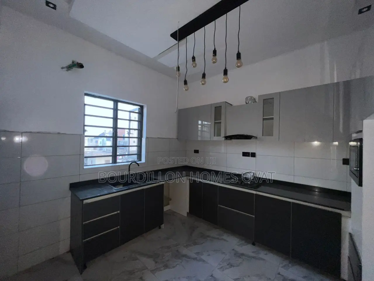 2bdrm Apartment in Ikate for sale