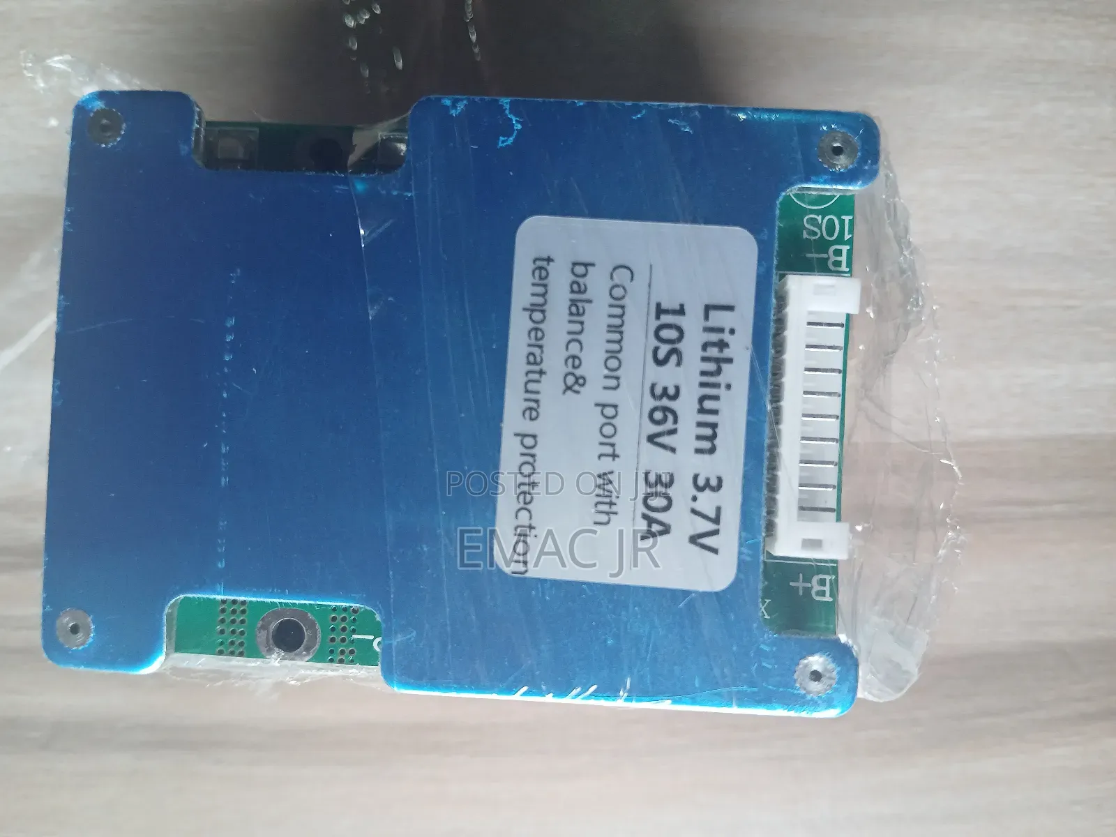 BMS 10S 36V 30A Li Ion Lithtium 18650 Battery Charger