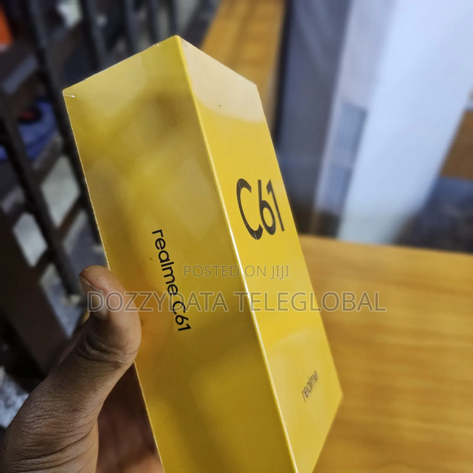 New Realme C61 256 GB Black