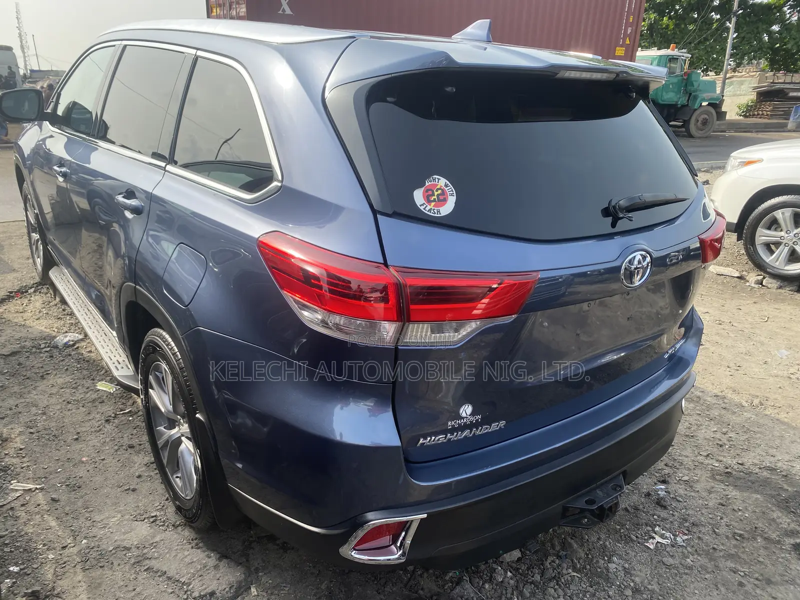 Toyota Highlander 2015 Blue